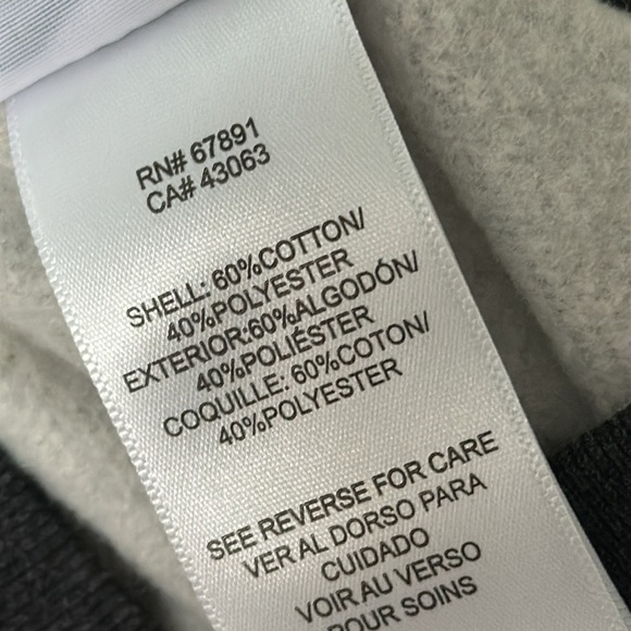 NFL New England Patriots Girl’s Crop To Gray Sweatshirt Size L(10/12) - Picture 10 of 11